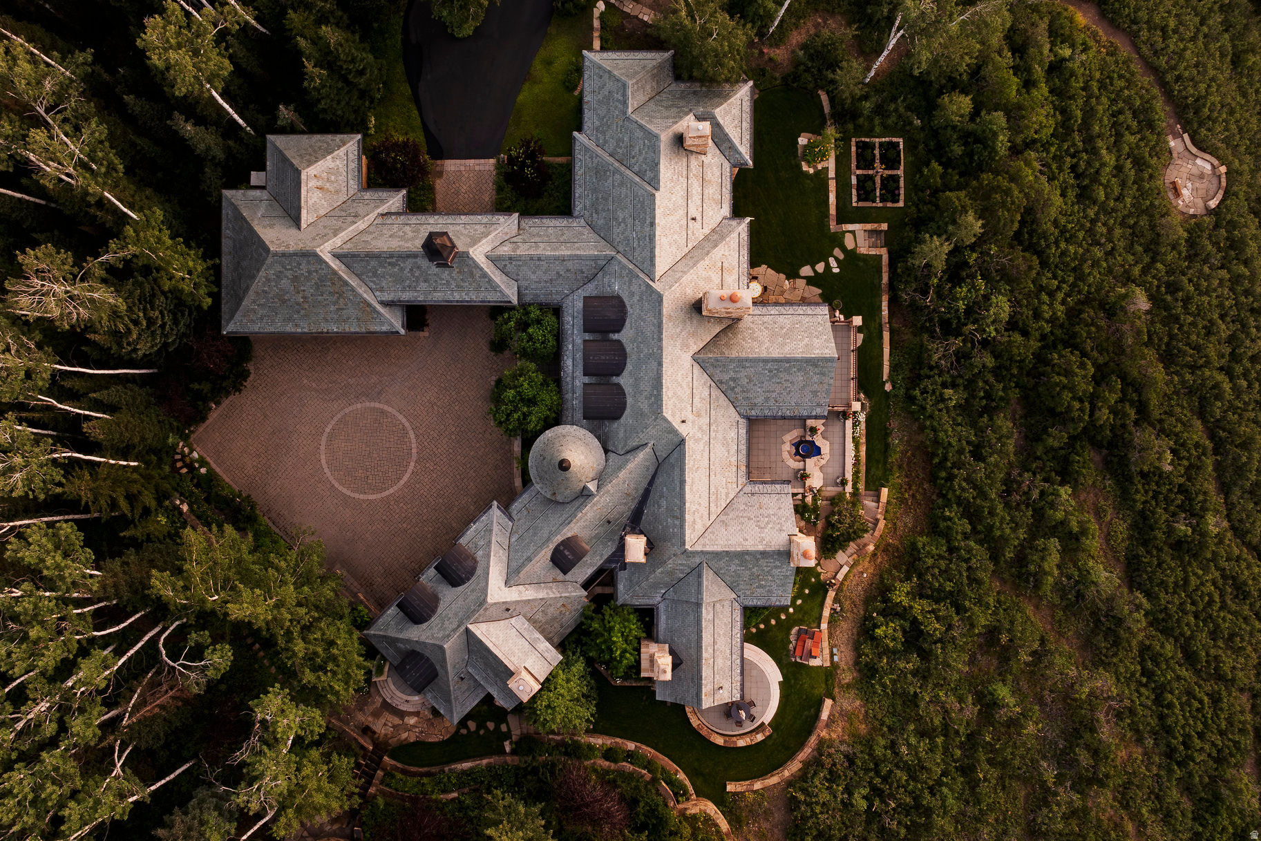 COLONY AT WHITE PINE CANYON - Residential