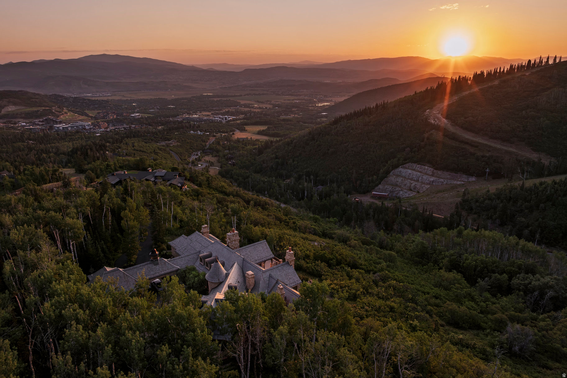 COLONY AT WHITE PINE CANYON - Residential