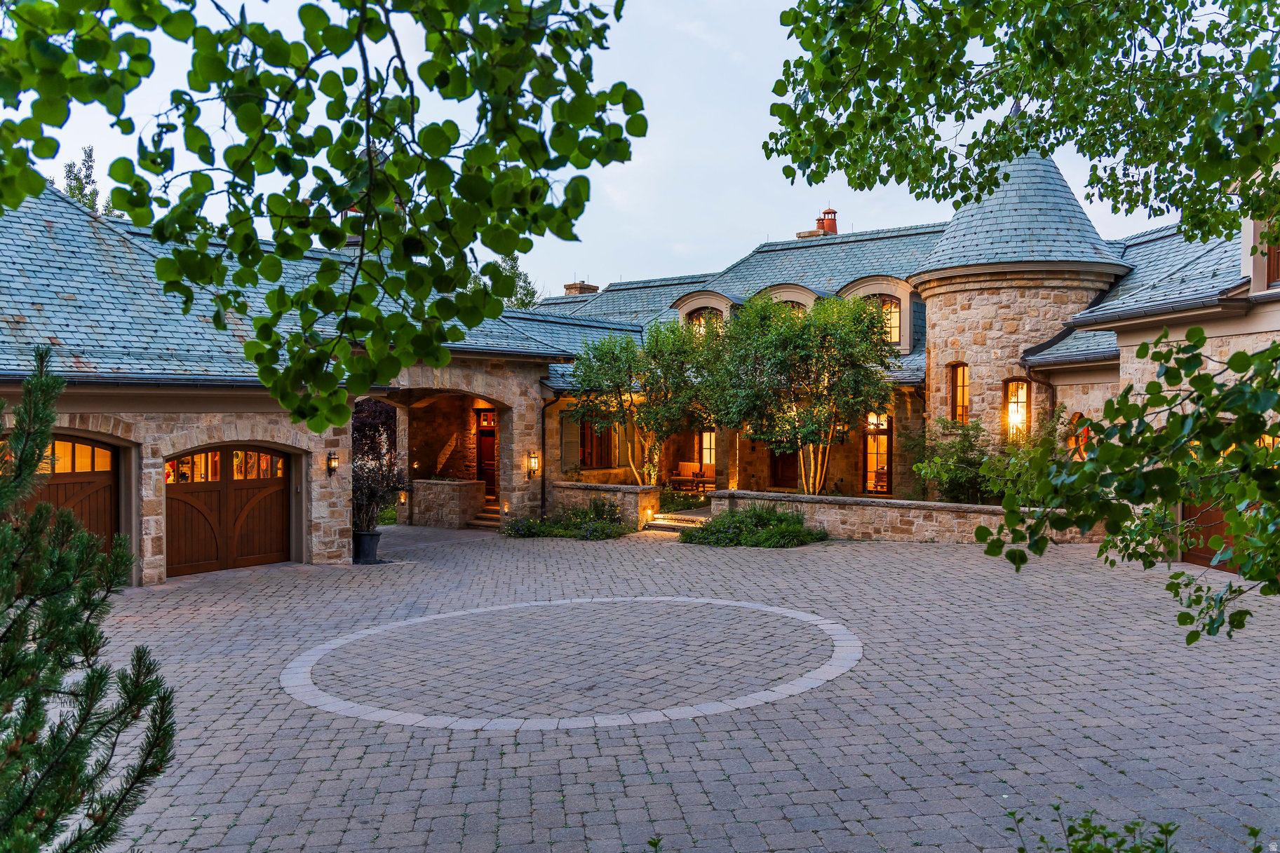 COLONY AT WHITE PINE CANYON - Residential