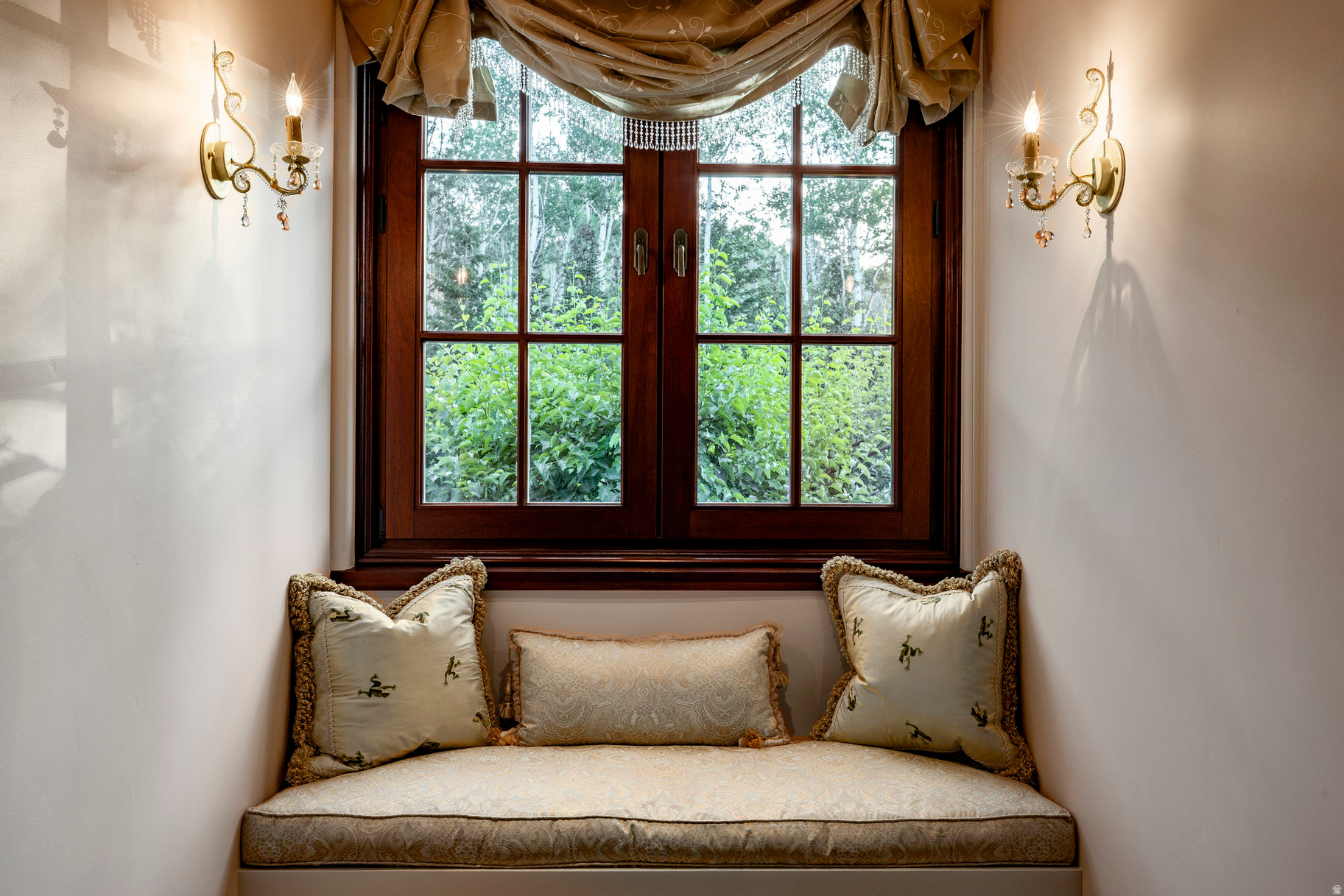 COLONY AT WHITE PINE CANYON - Residential