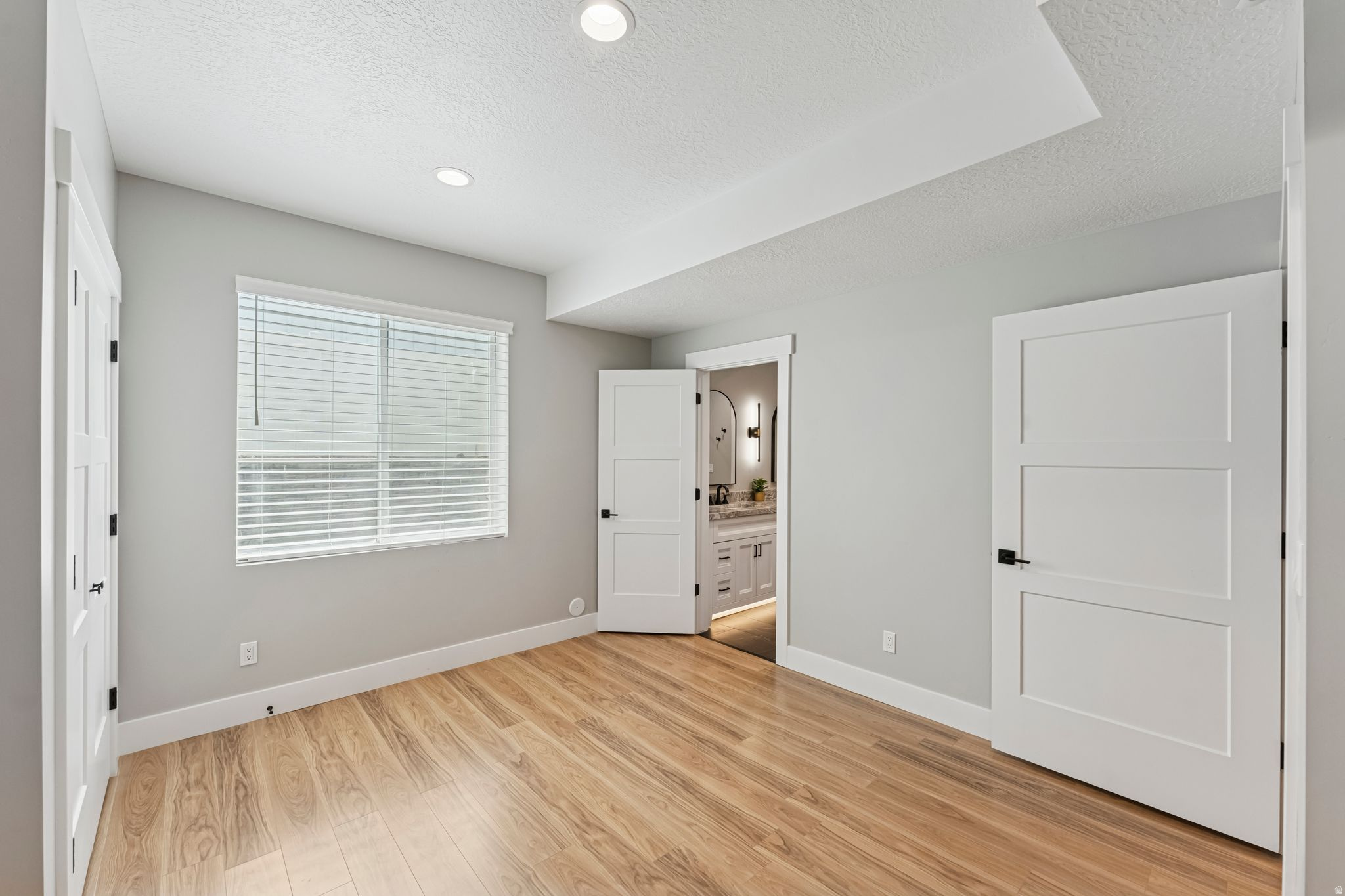 STONE CREEK - Residential