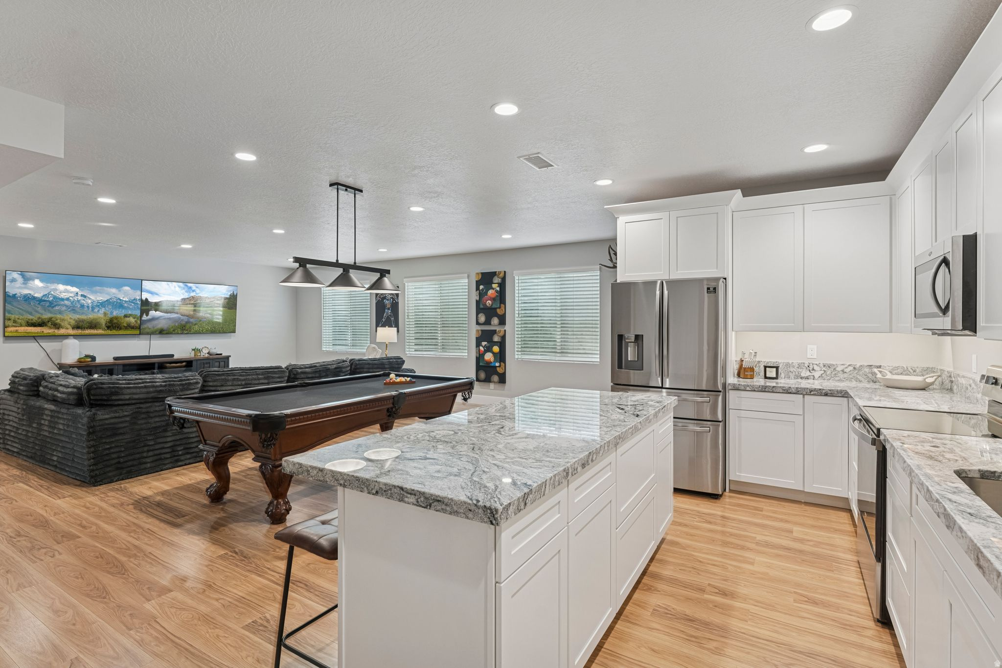 STONE CREEK - Residential