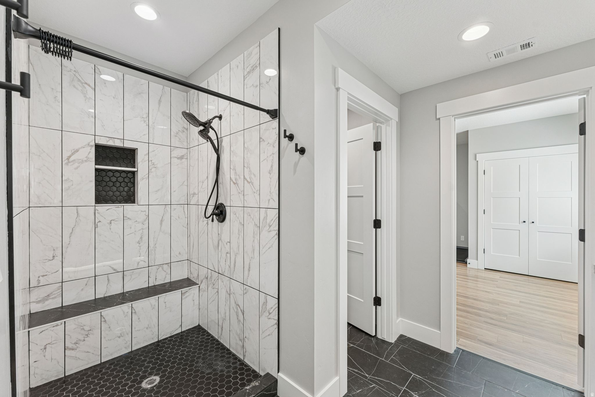 STONE CREEK - Residential