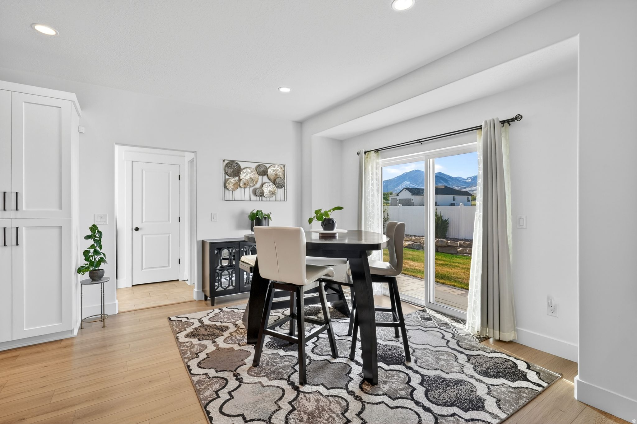 OVERLAKE EST 1L SUBDIVISION - Residential