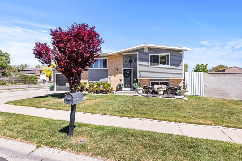 Photo of 3712 W 7910 S, West Jordan, UT 84088 (MLS # 2155425)