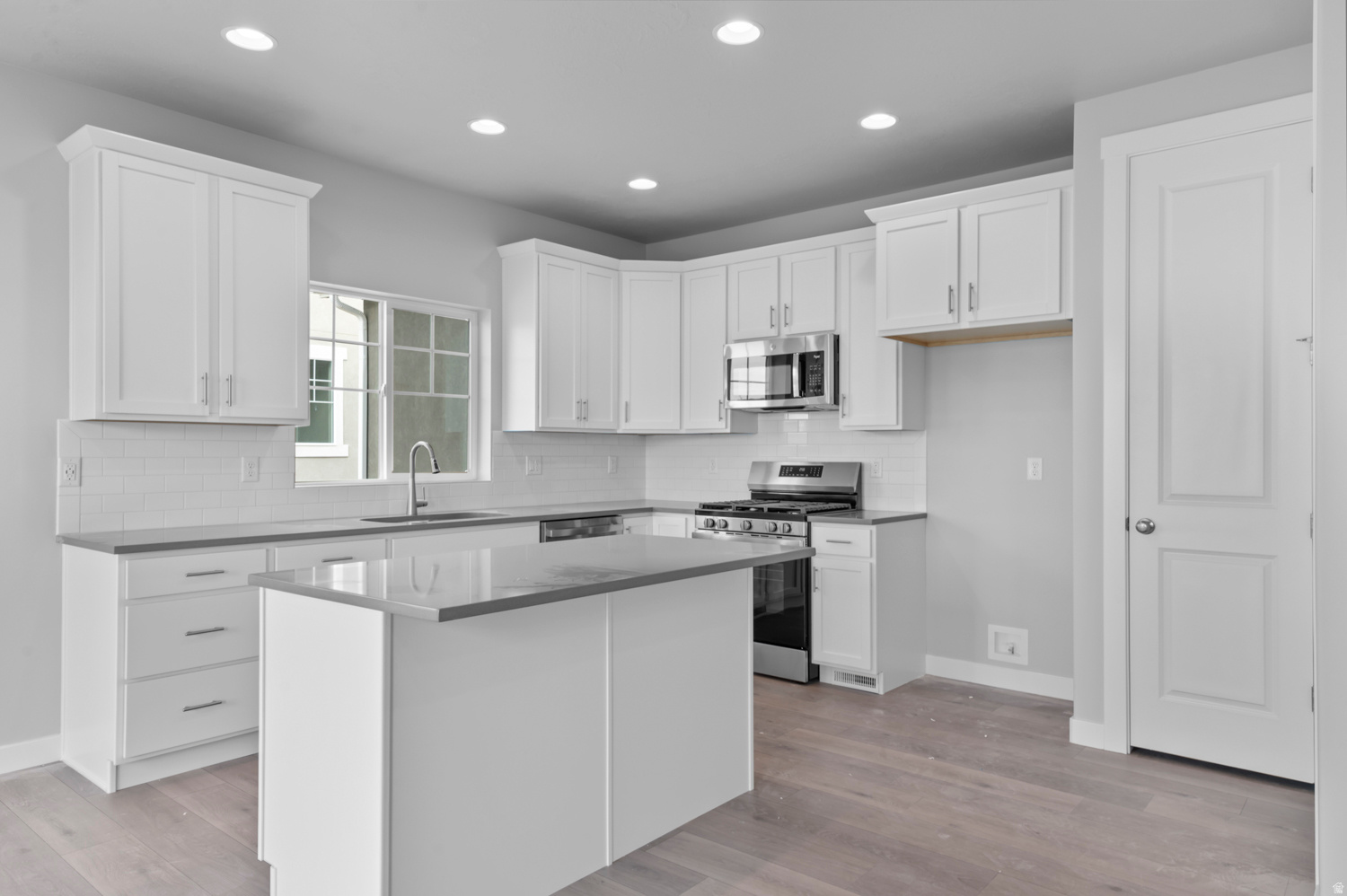 SAGEWOOD VILLAGE GARDENS 106 - Residential