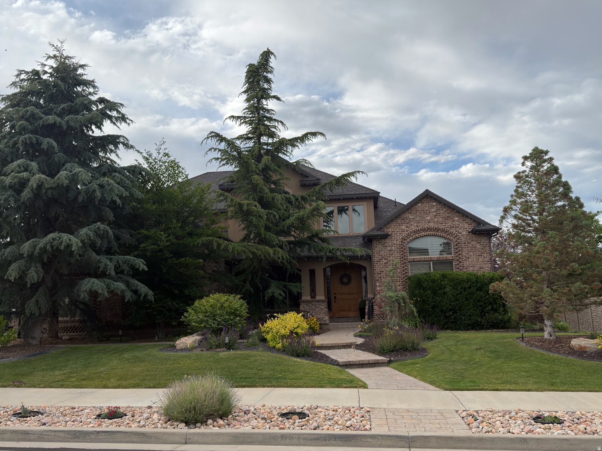 BISON RIDGE - Residential