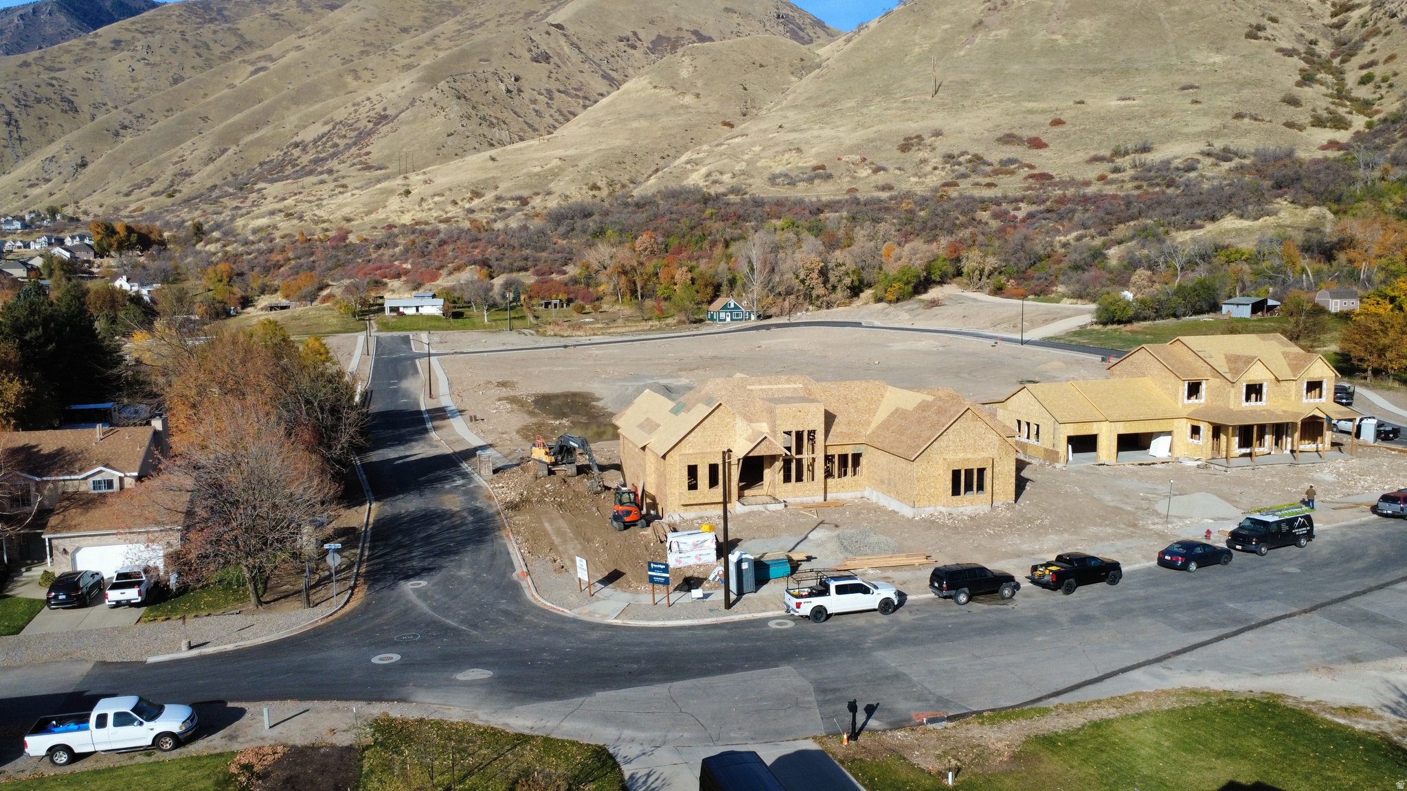 SPRING CANYON - Residential