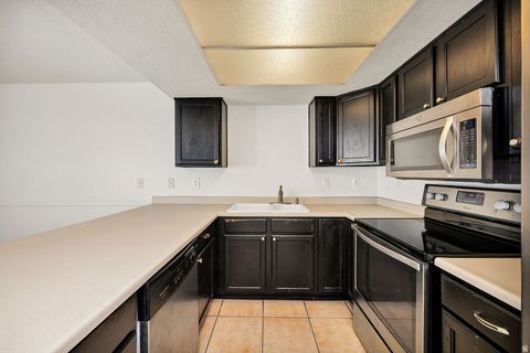 Tiny photo for 2 N SOMERSET PL W, Logan, UT 84341 (MLS # 2136387)
