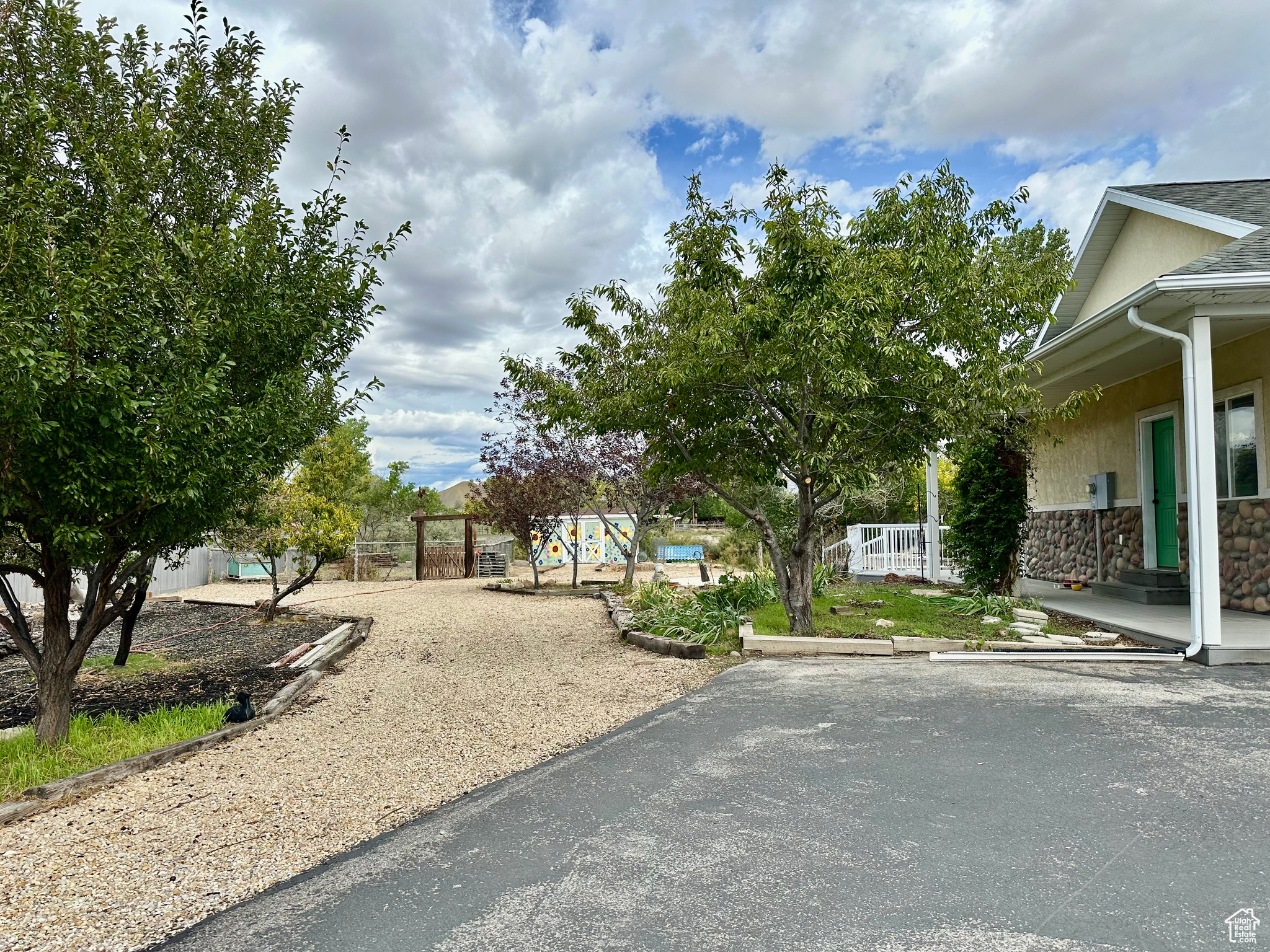 LIBERTY ESTATES - Residential