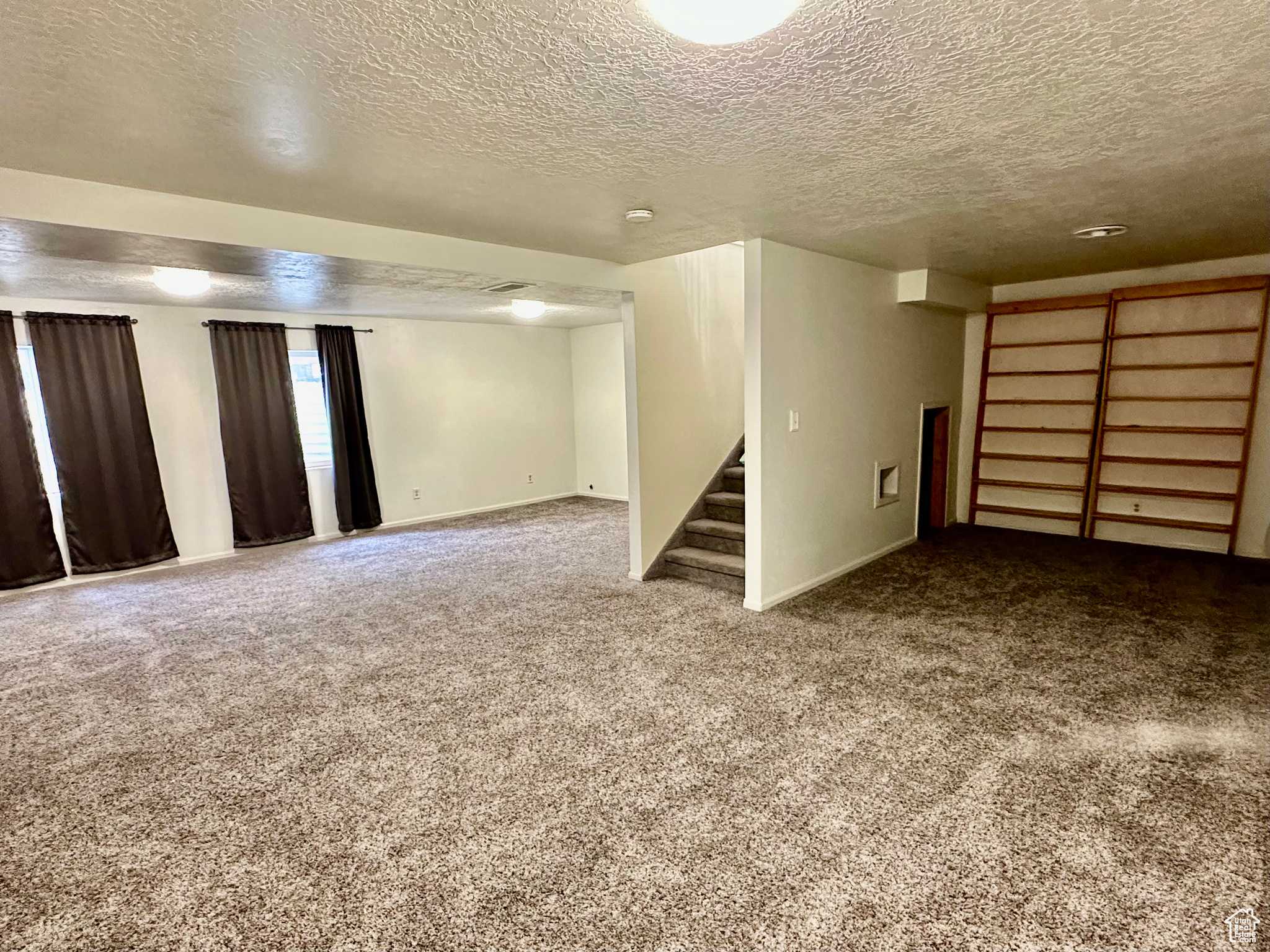 LIBERTY ESTATES - Residential