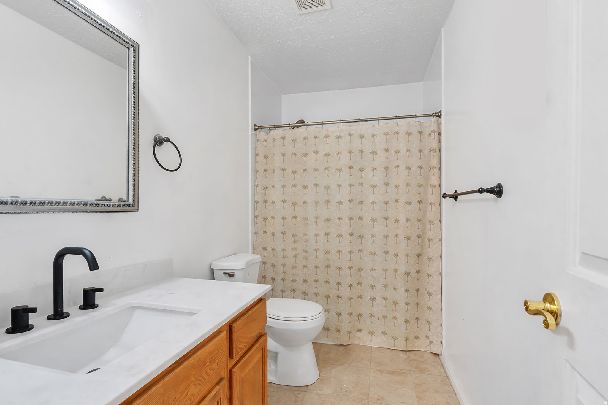 CANYON PLACE - Residential