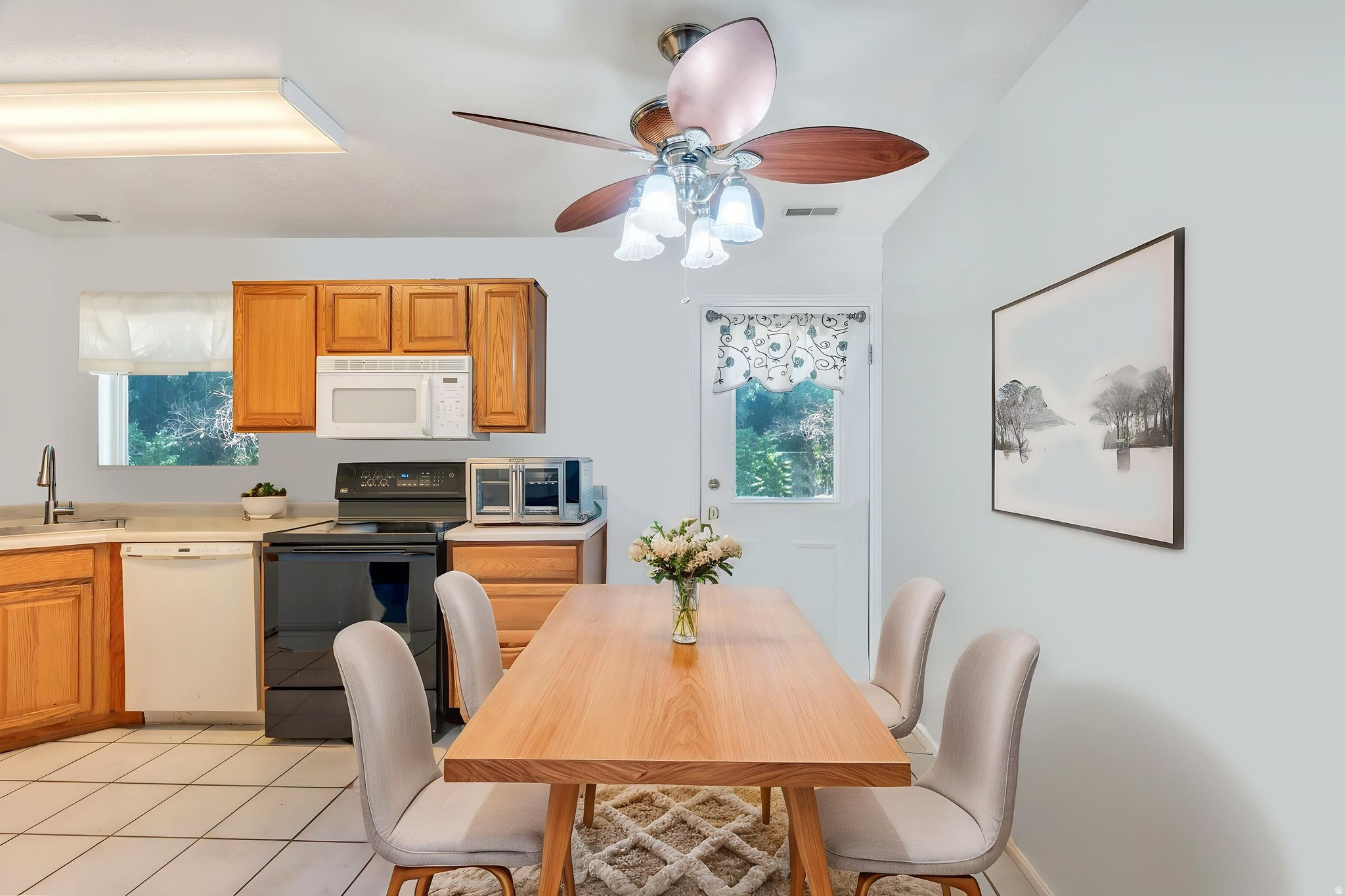 CANYON PLACE - Residential