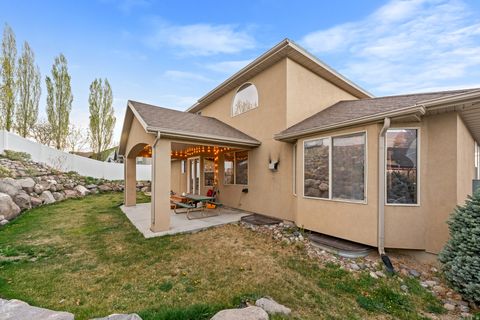 Tiny photo for 4841 W COPPER OAKS DR, Herriman, UT 84096 (MLS # 2147777)