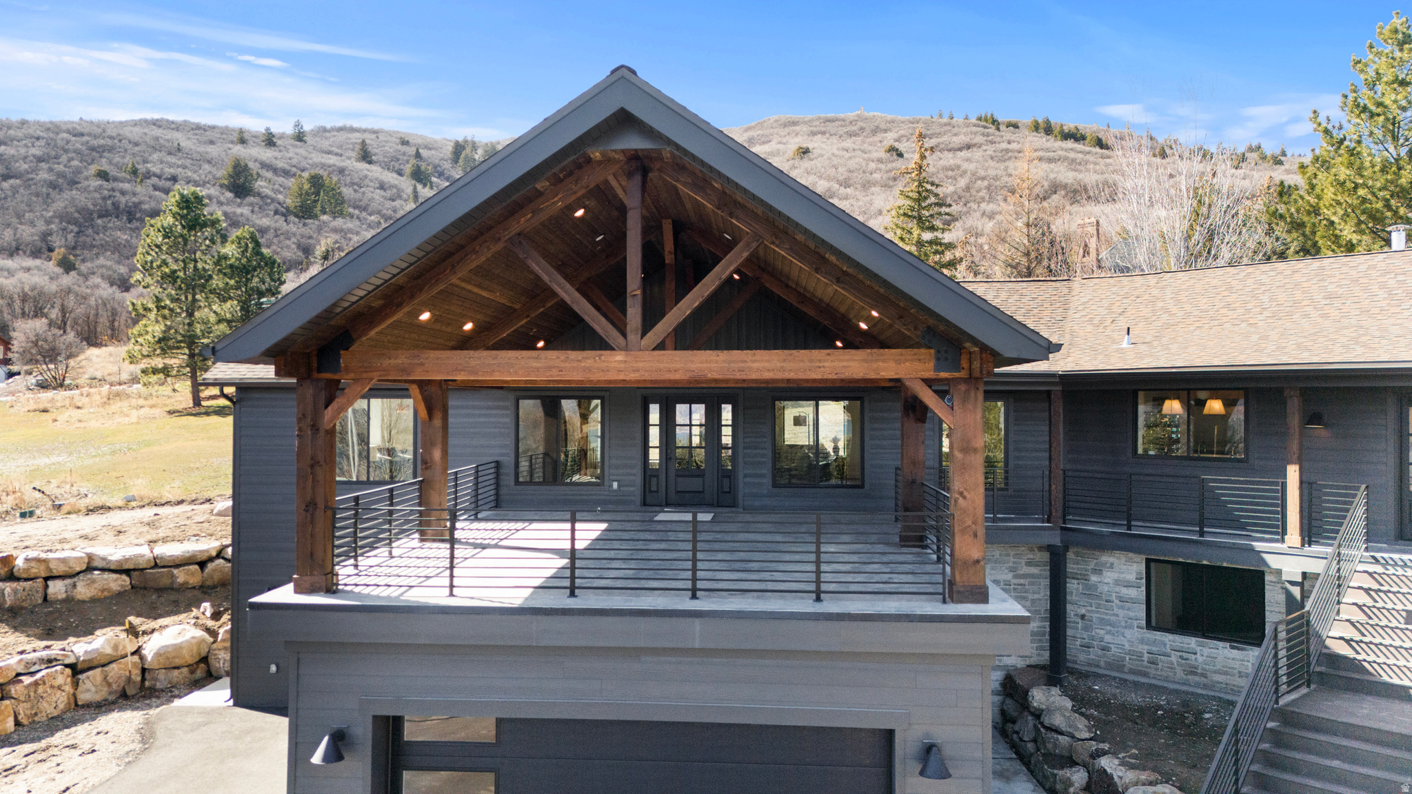 RADFORD HILLS - Residential