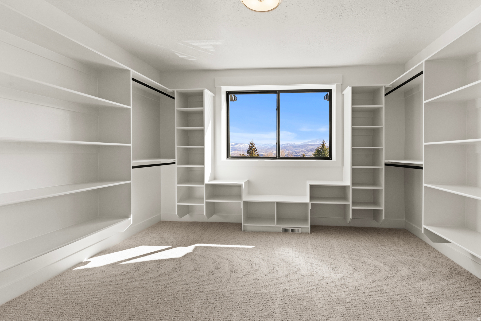 RADFORD HILLS - Residential