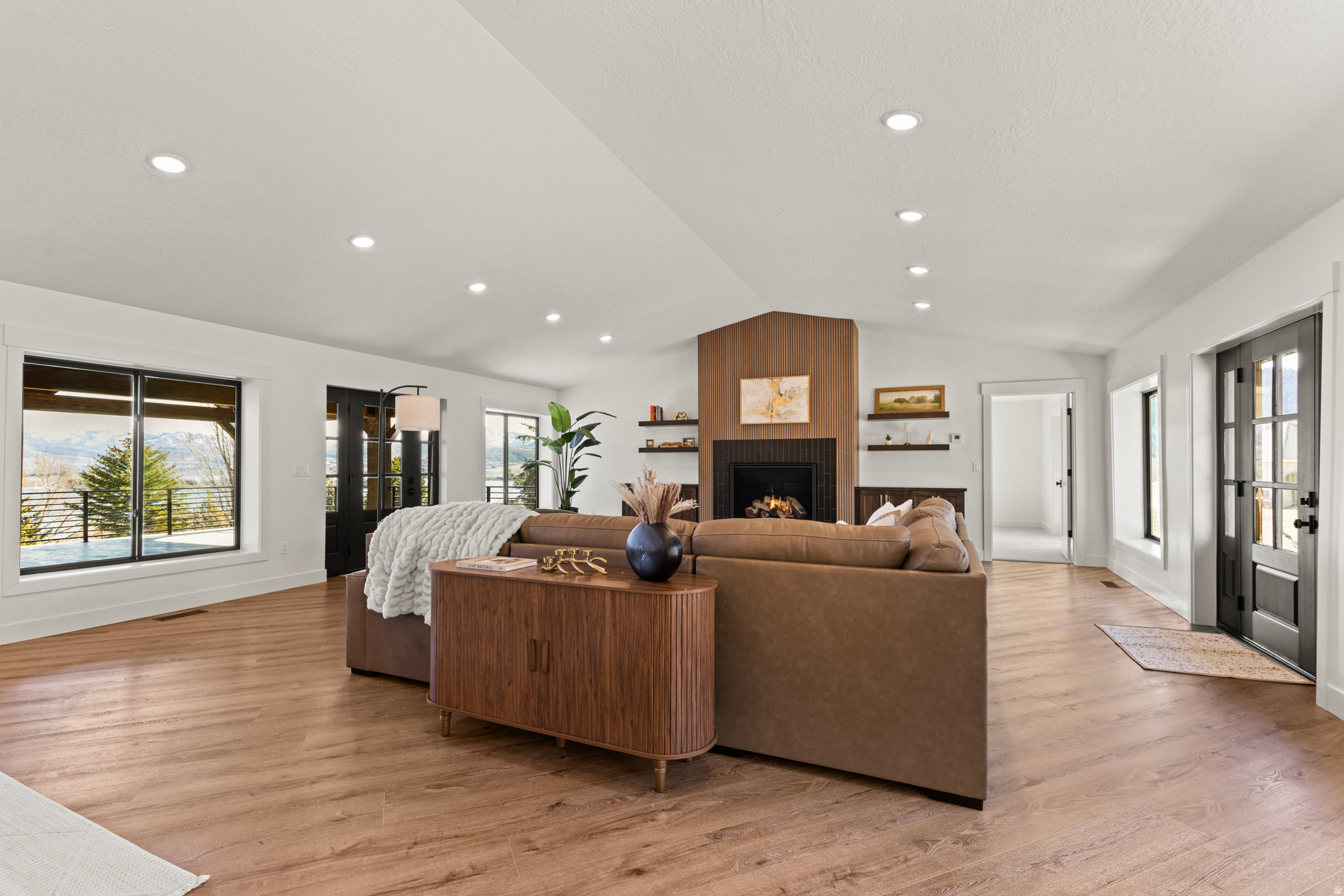 RADFORD HILLS - Residential