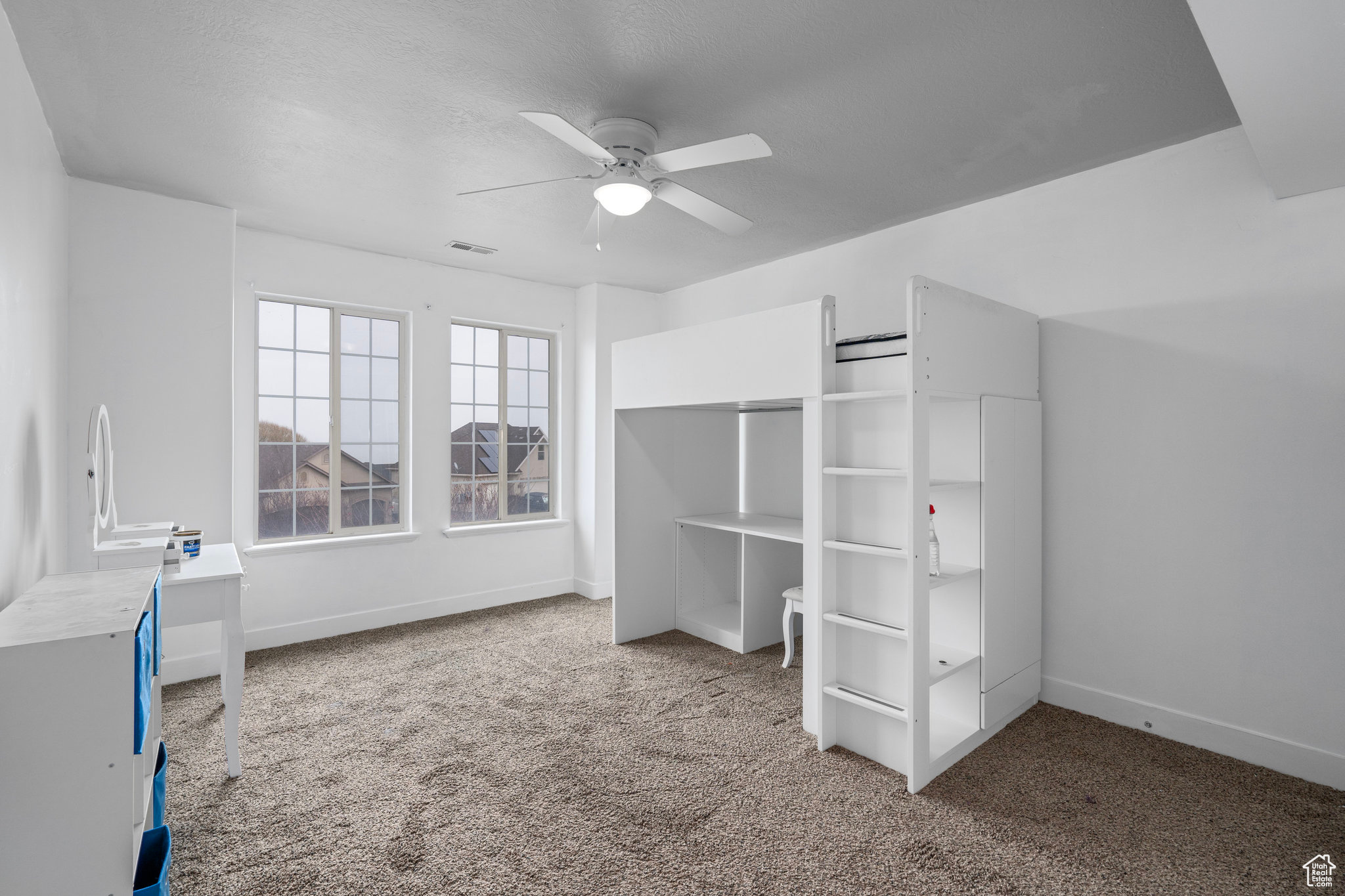 SUMMERHILL - Residential