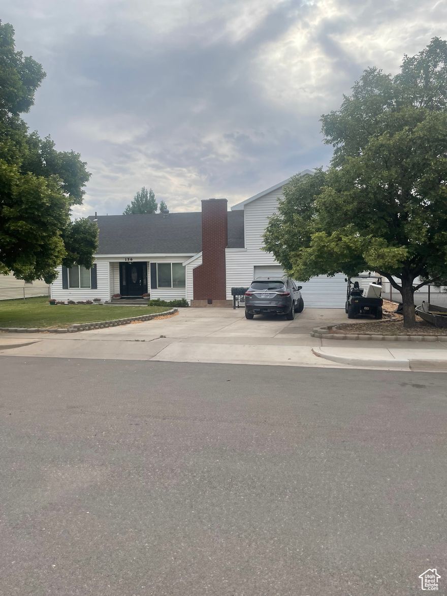 Large Garage/Workshop with Alley  Access, Large Family Room, Large Yard with Unbelievable Garden, New Shed, Large Covered Patio and all this comes with a location close to Grocery Stores, City Park, Pickle Ball Courts and City Swimming Pool.   Oh and the New Library, and Hospital.