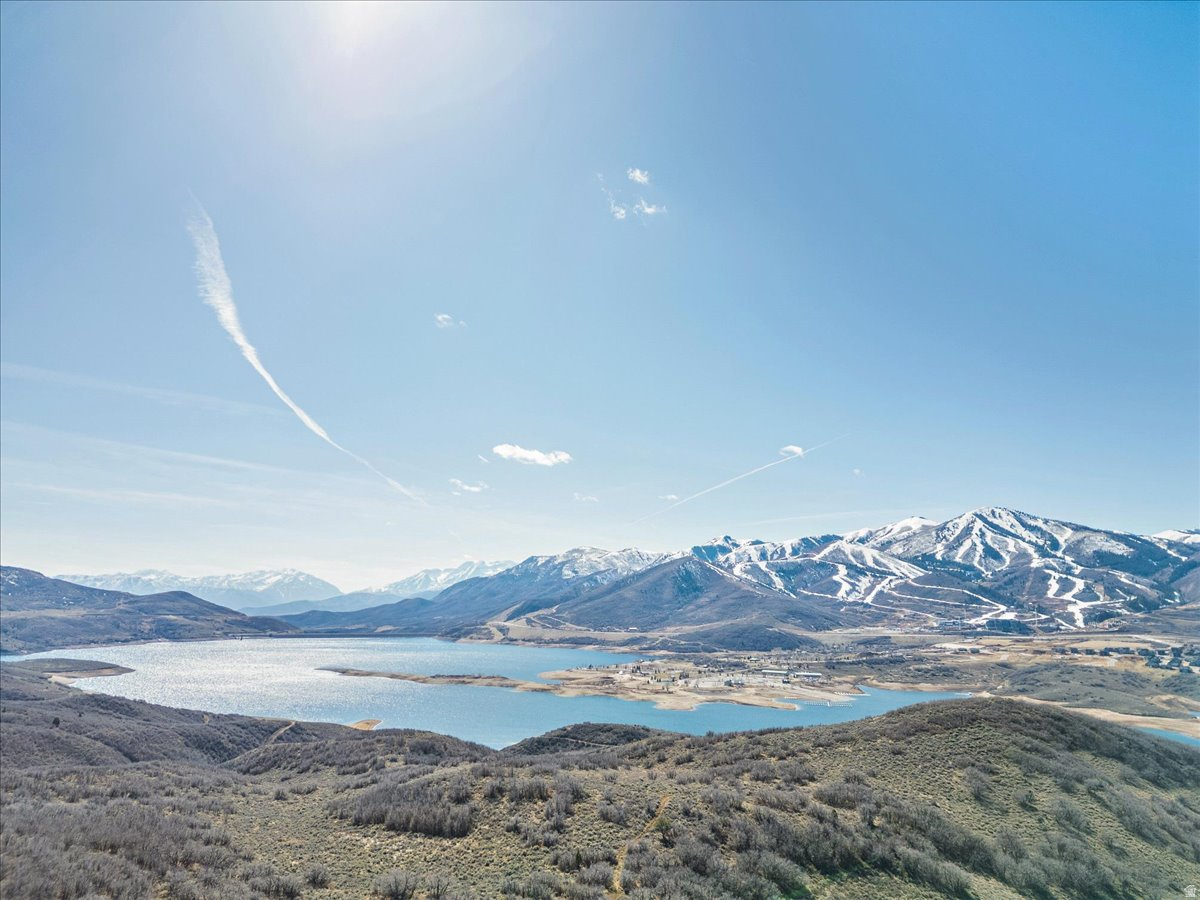 HIDEOUT CANYON - Land