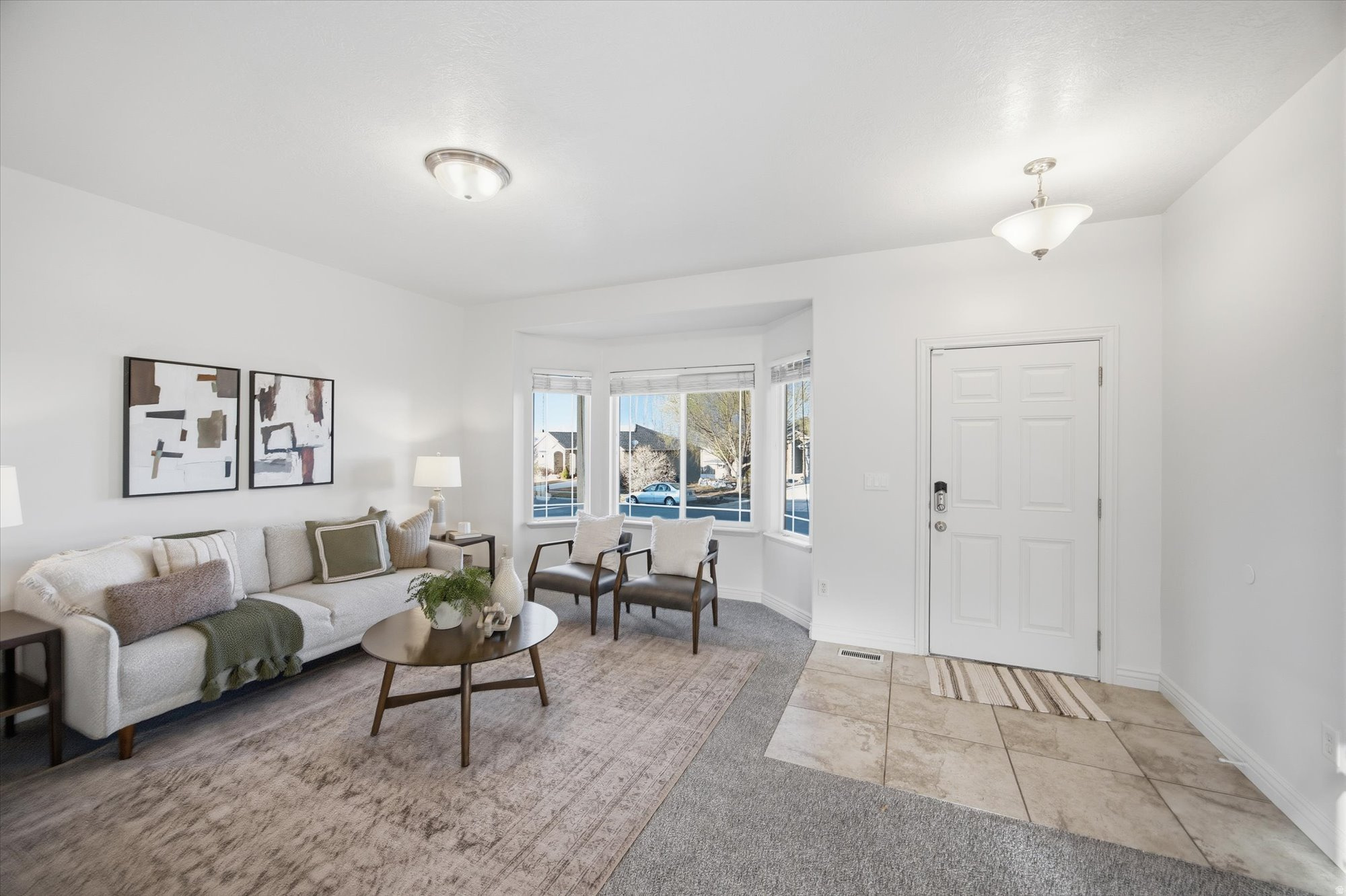 THE BENCHES - Residential