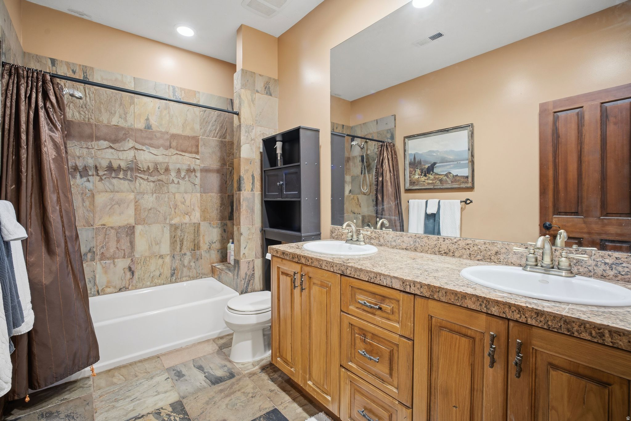 PEPPERWOOD - Residential
