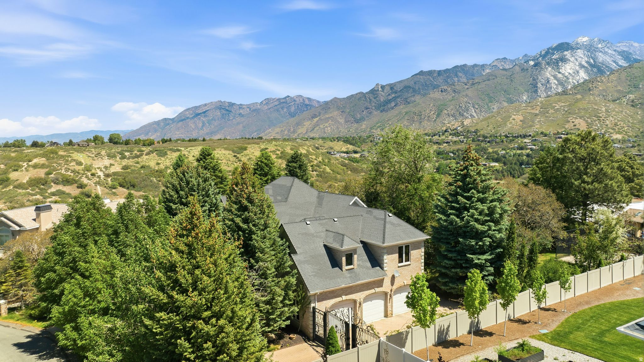 PEPPERWOOD - Residential