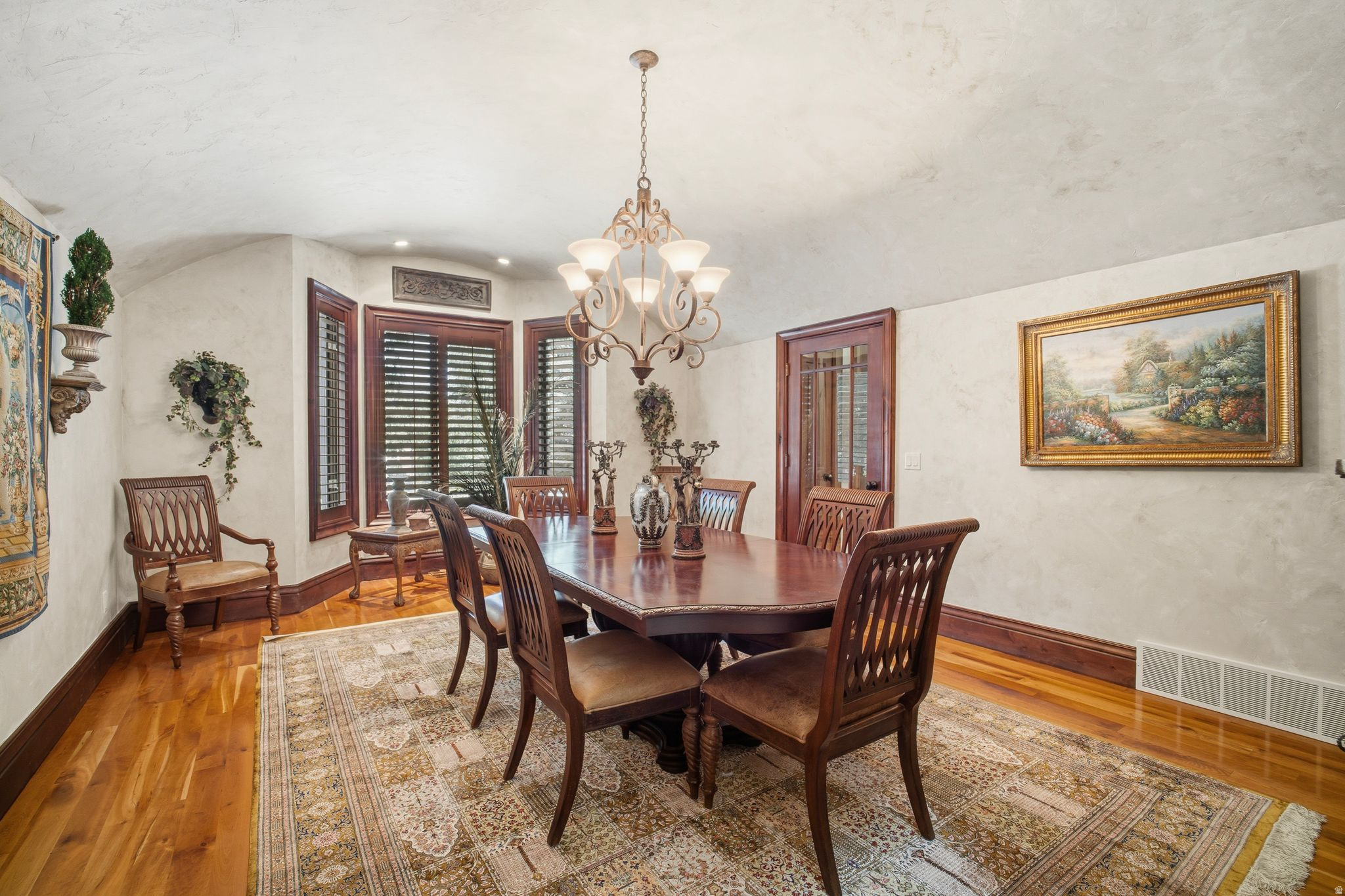 PEPPERWOOD - Residential