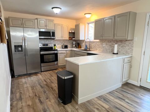 Tiny photo for 145 S ALTA ST, Roosevelt, UT 84066 (MLS # 2158556)