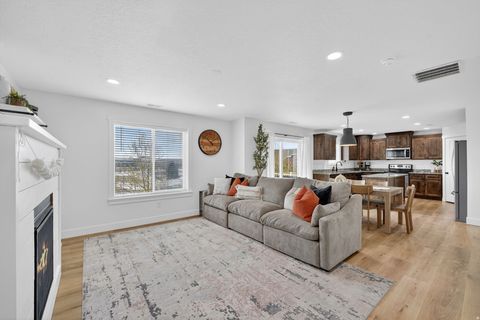 Tiny photo for 3424 E BRIDGE ST, Eagle Mountain, UT 84005 (MLS # 2147818)