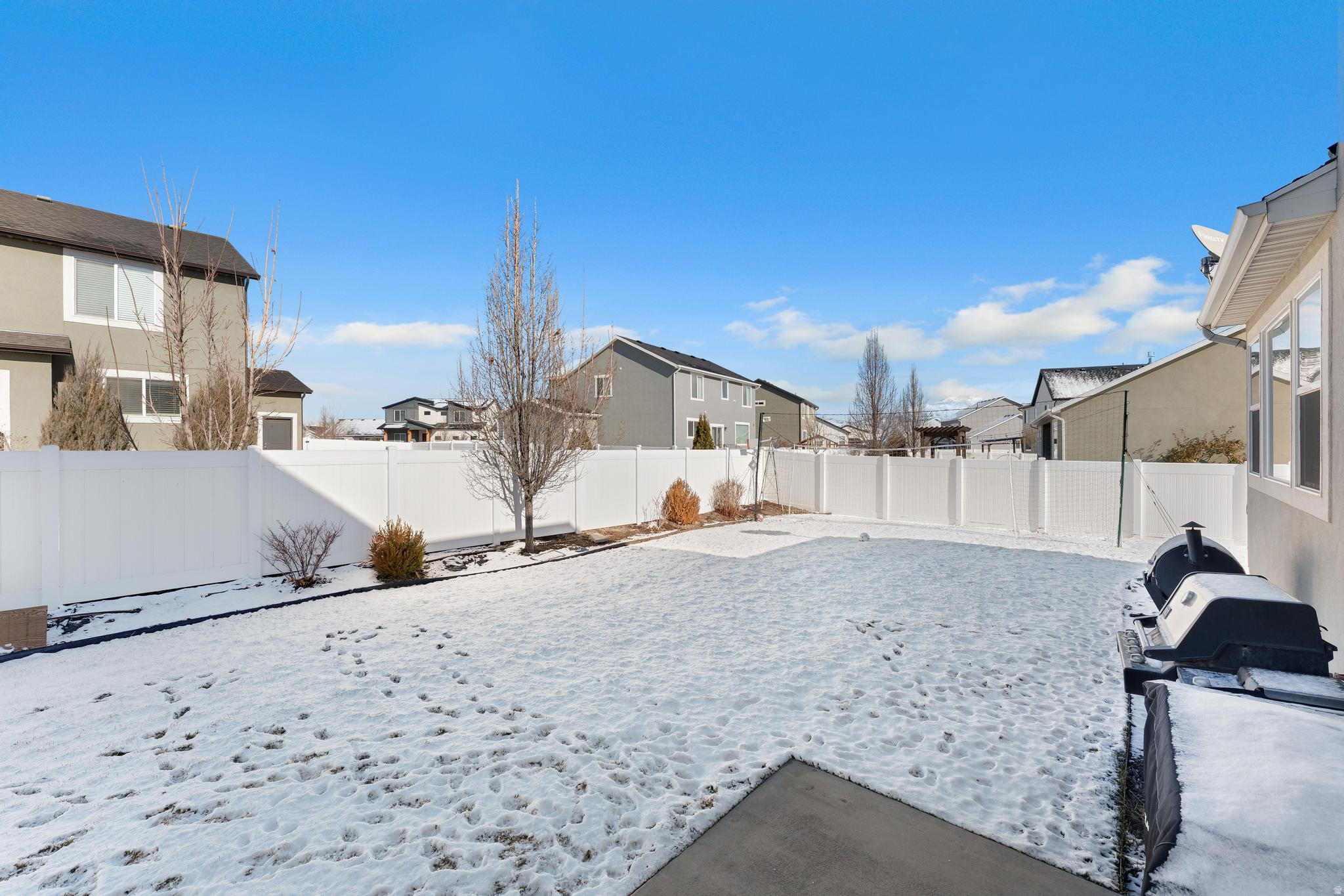 LEGACY FARMS - Residential