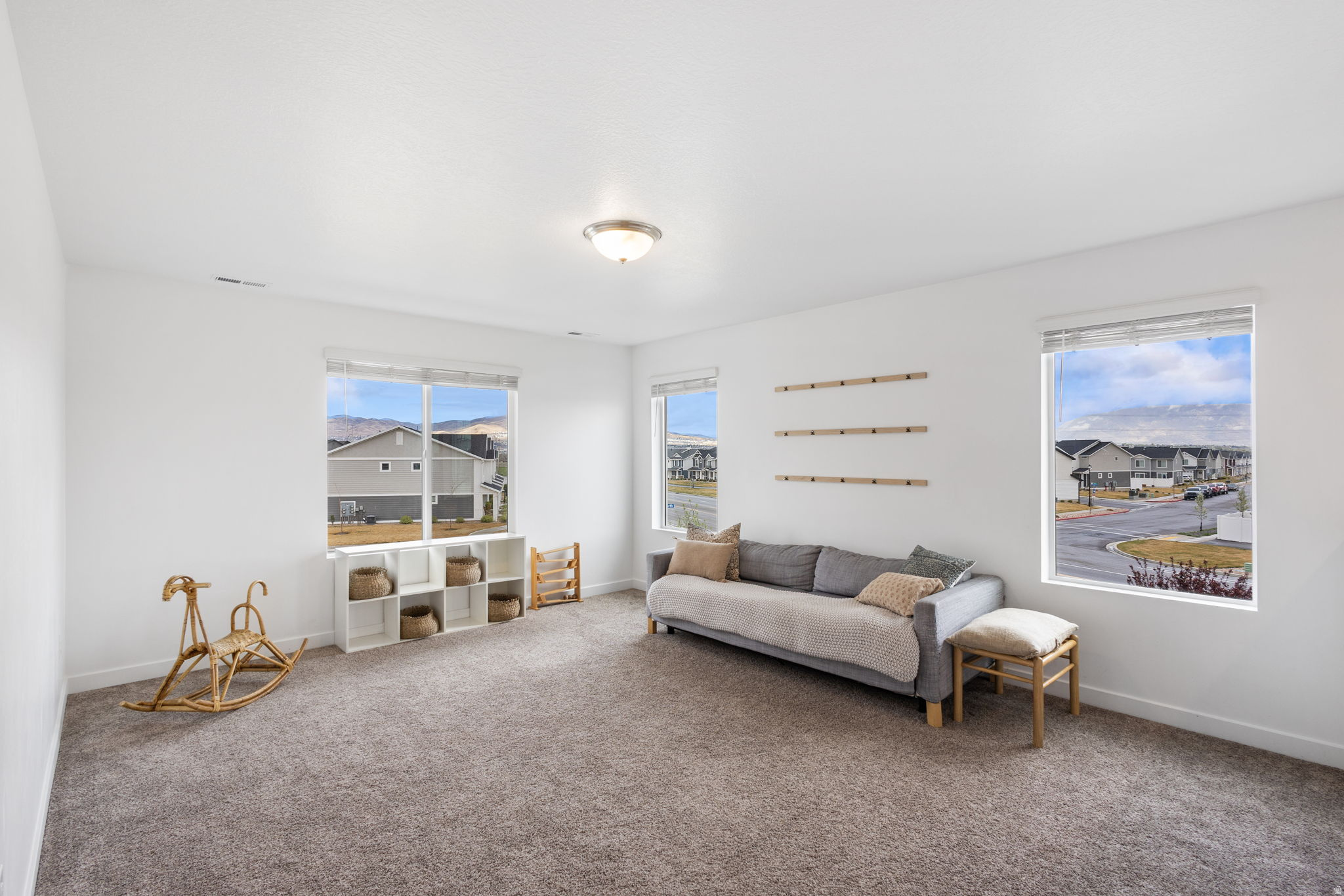 COLD SPRING RANCH - Residential