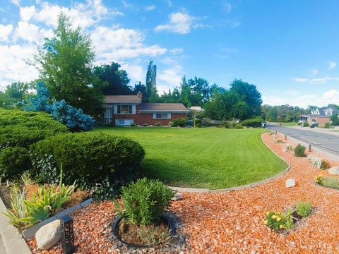 Tiny photo for 689 E LAVINA DR S, South Ogden, UT 84403 (MLS # 2176859)