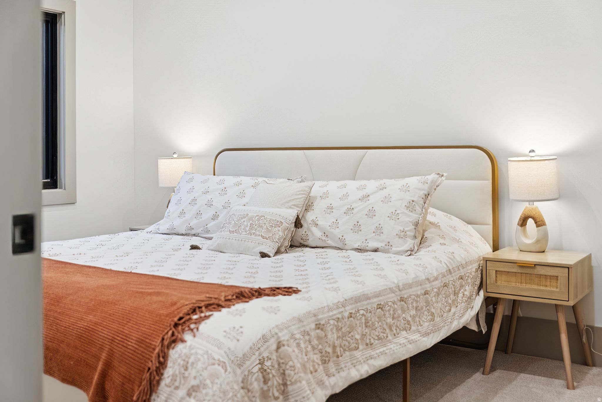 THAYNES CANYON - Residential