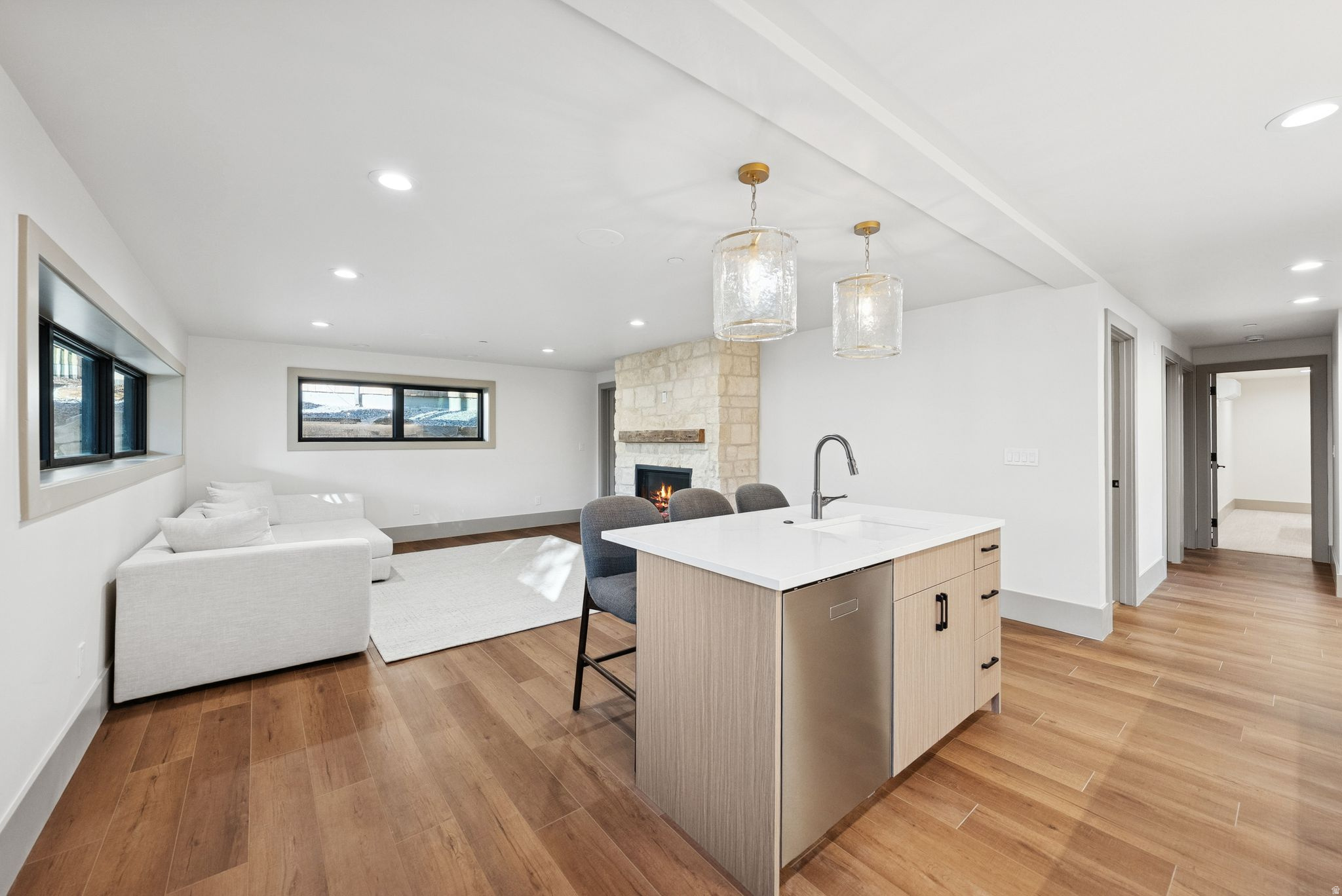 THAYNES CANYON - Residential