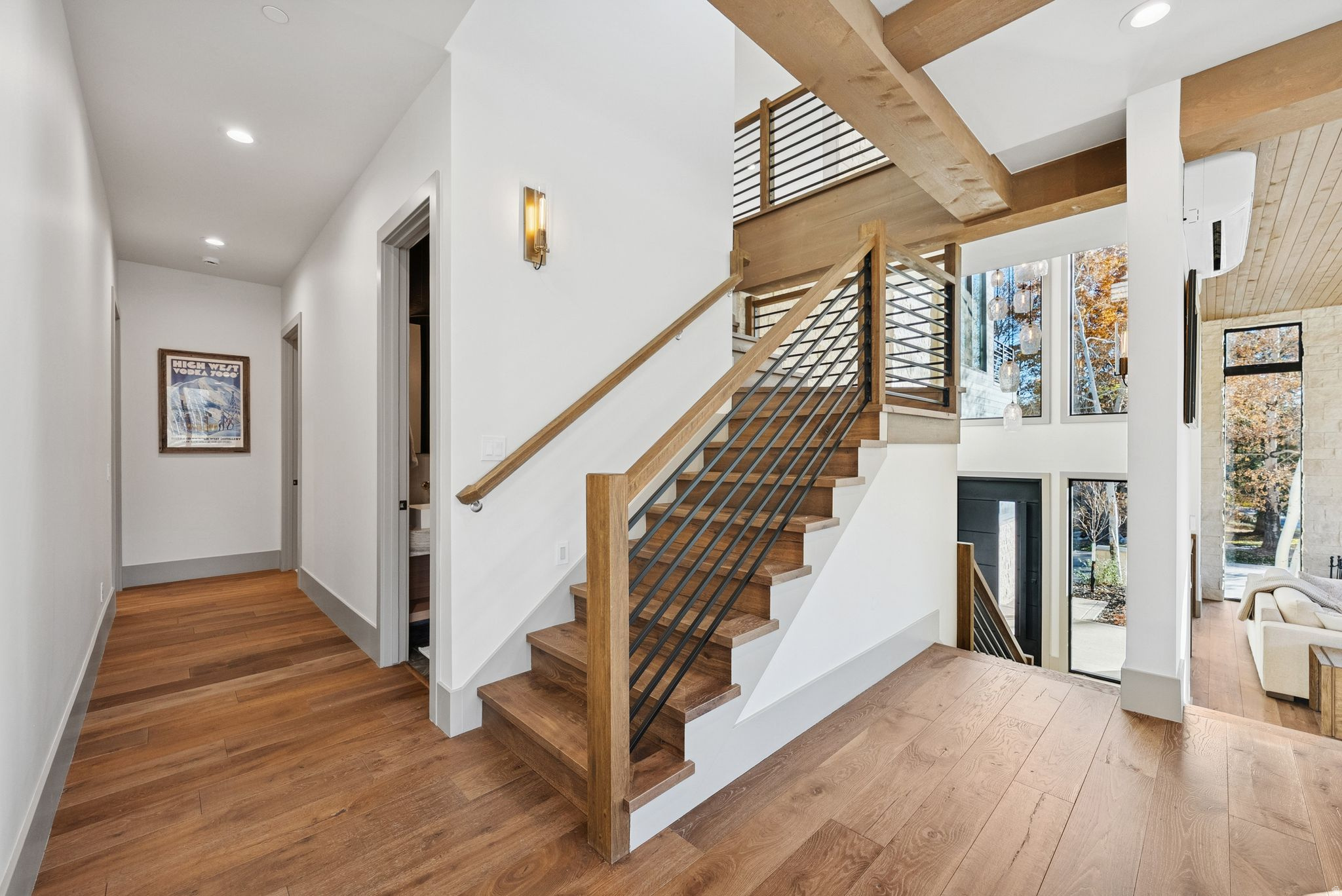 THAYNES CANYON - Residential