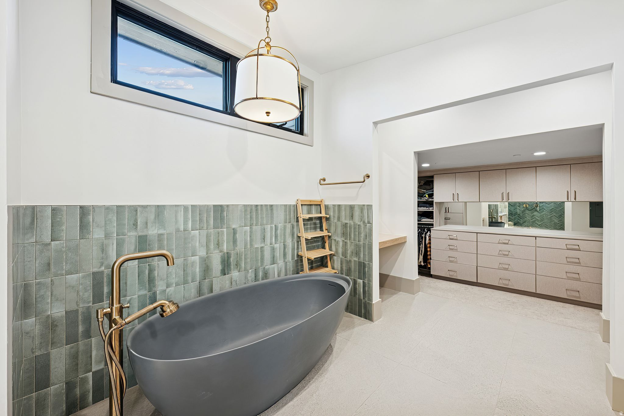 THAYNES CANYON - Residential