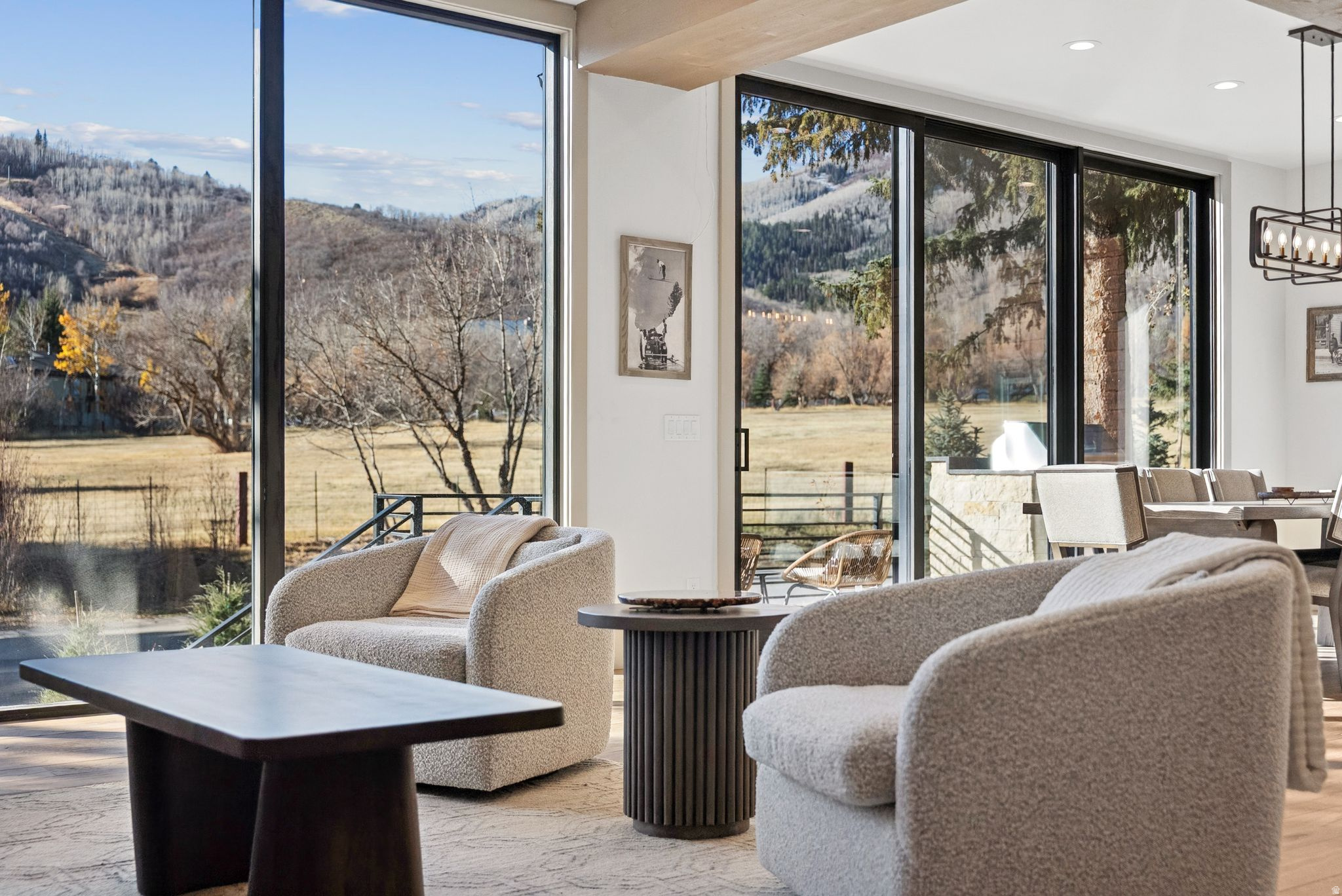 THAYNES CANYON - Residential