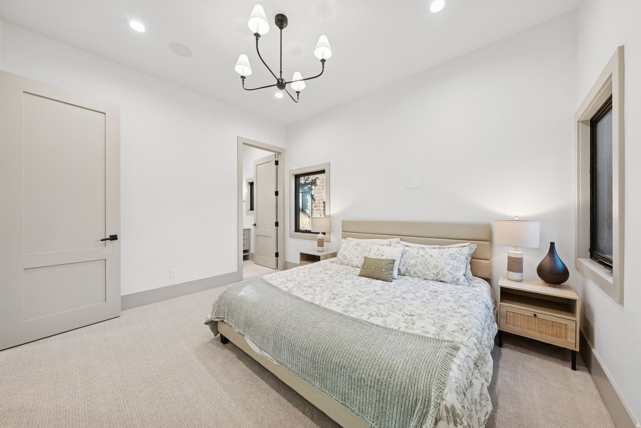 THAYNES CANYON - Residential