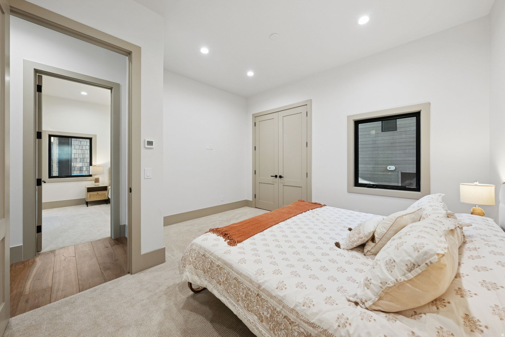 THAYNES CANYON - Residential