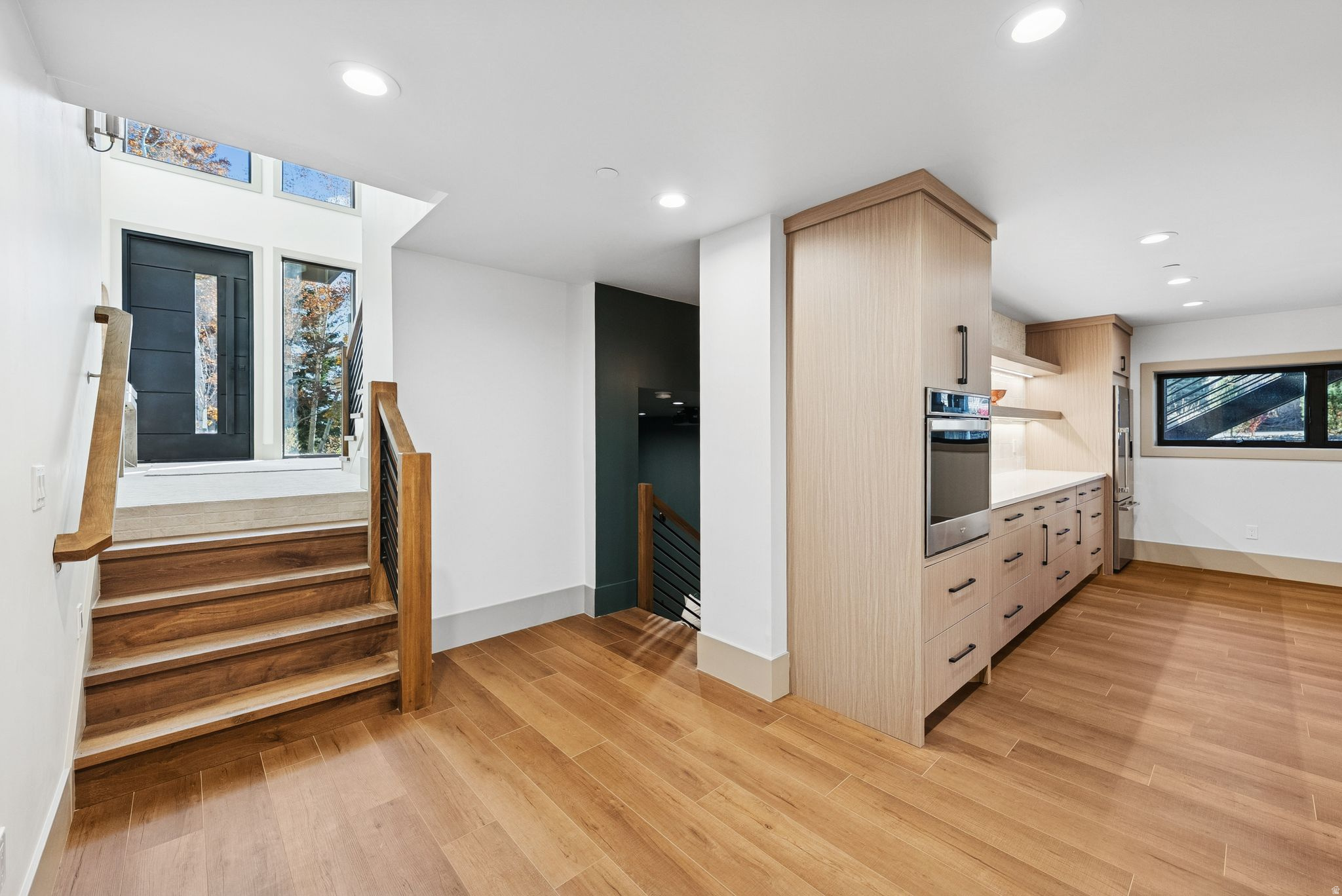 THAYNES CANYON - Residential