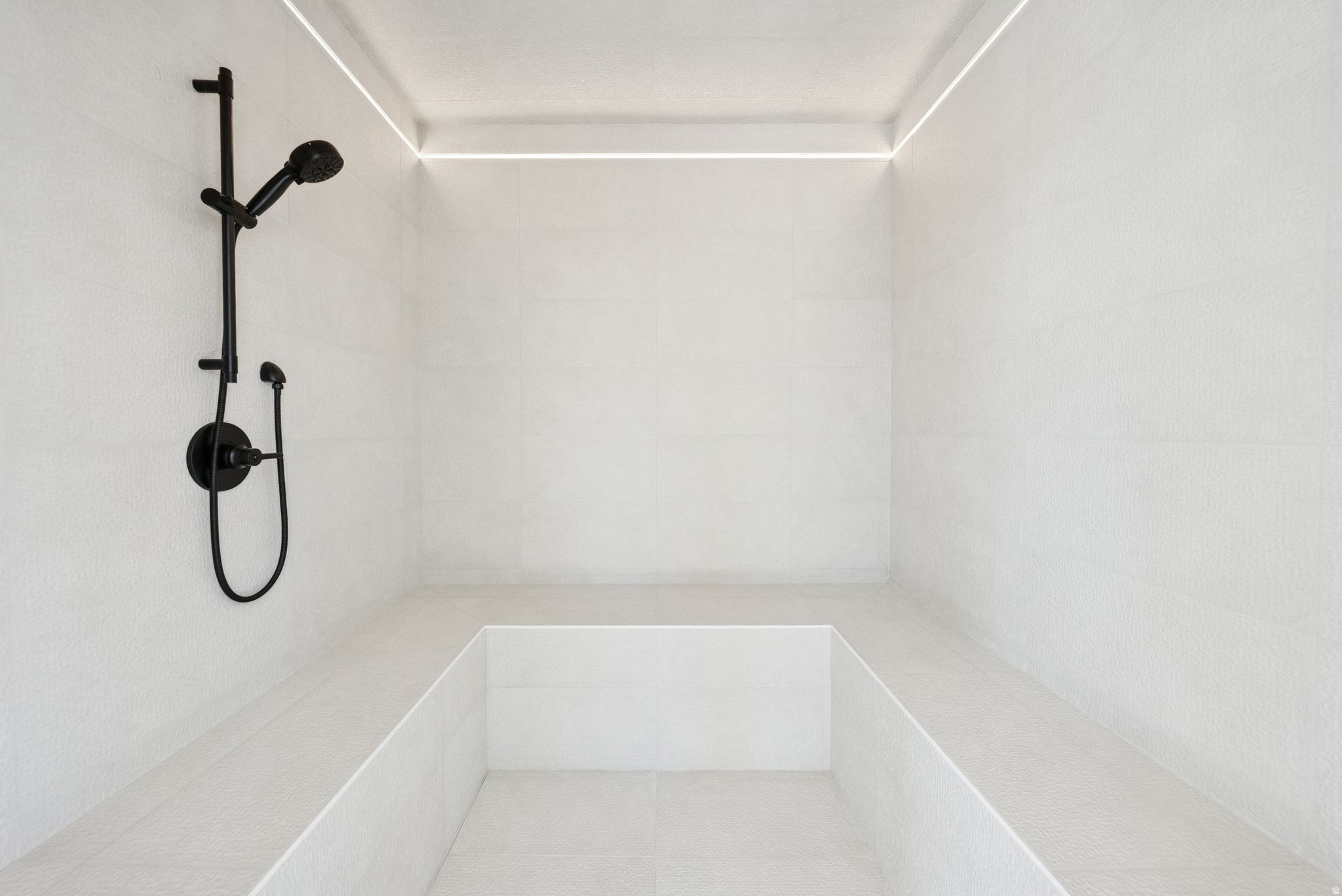 THAYNES CANYON - Residential