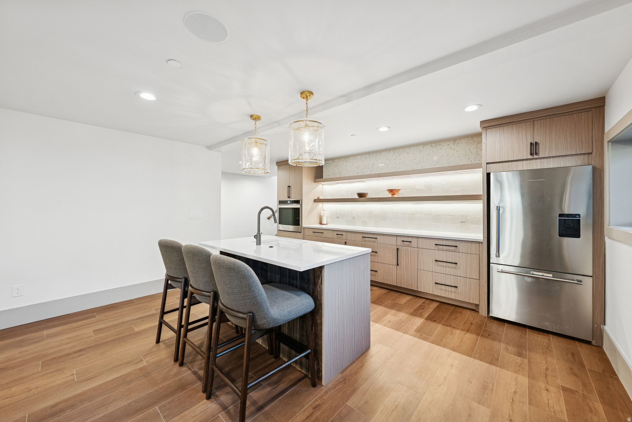 THAYNES CANYON - Residential