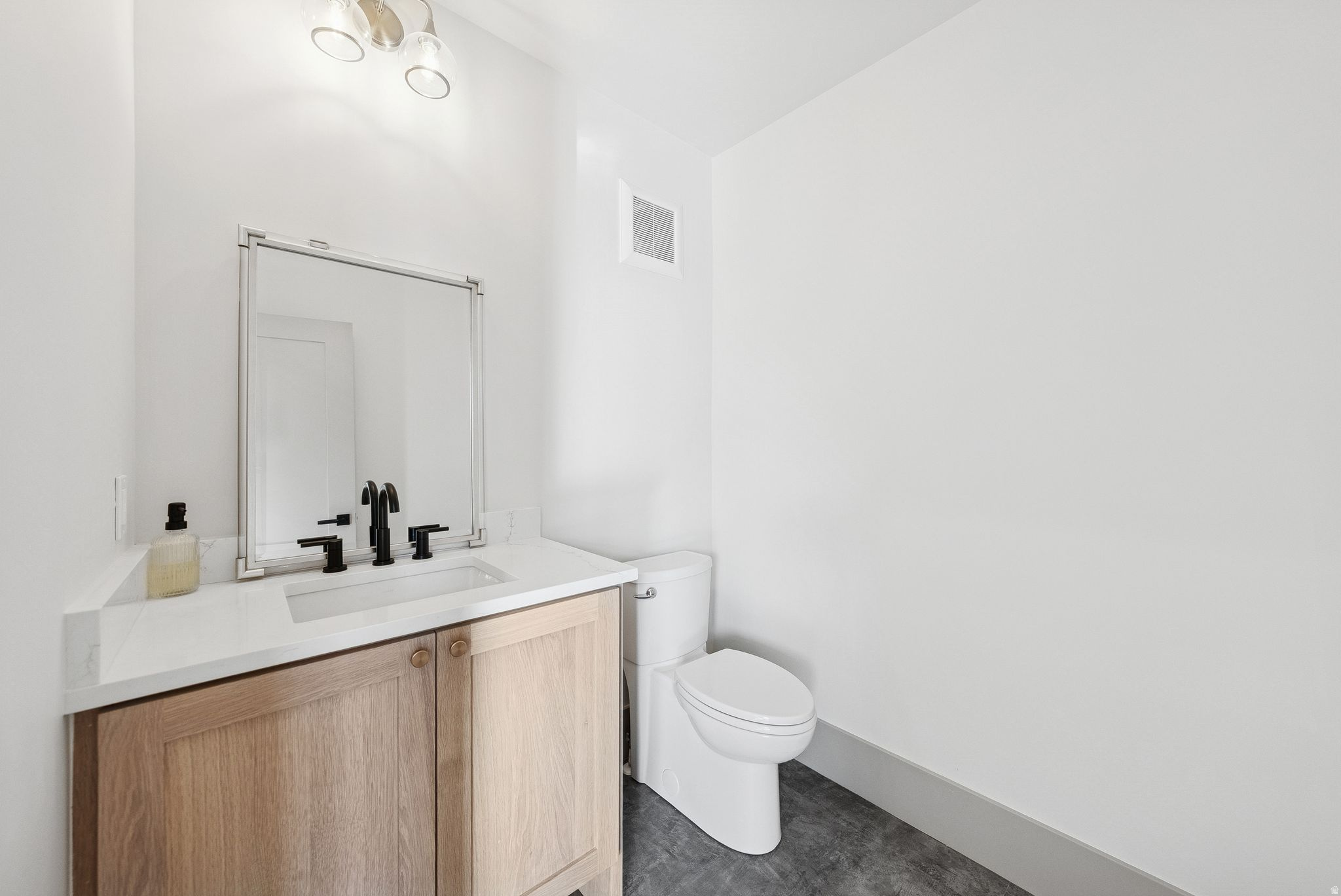 THAYNES CANYON - Residential