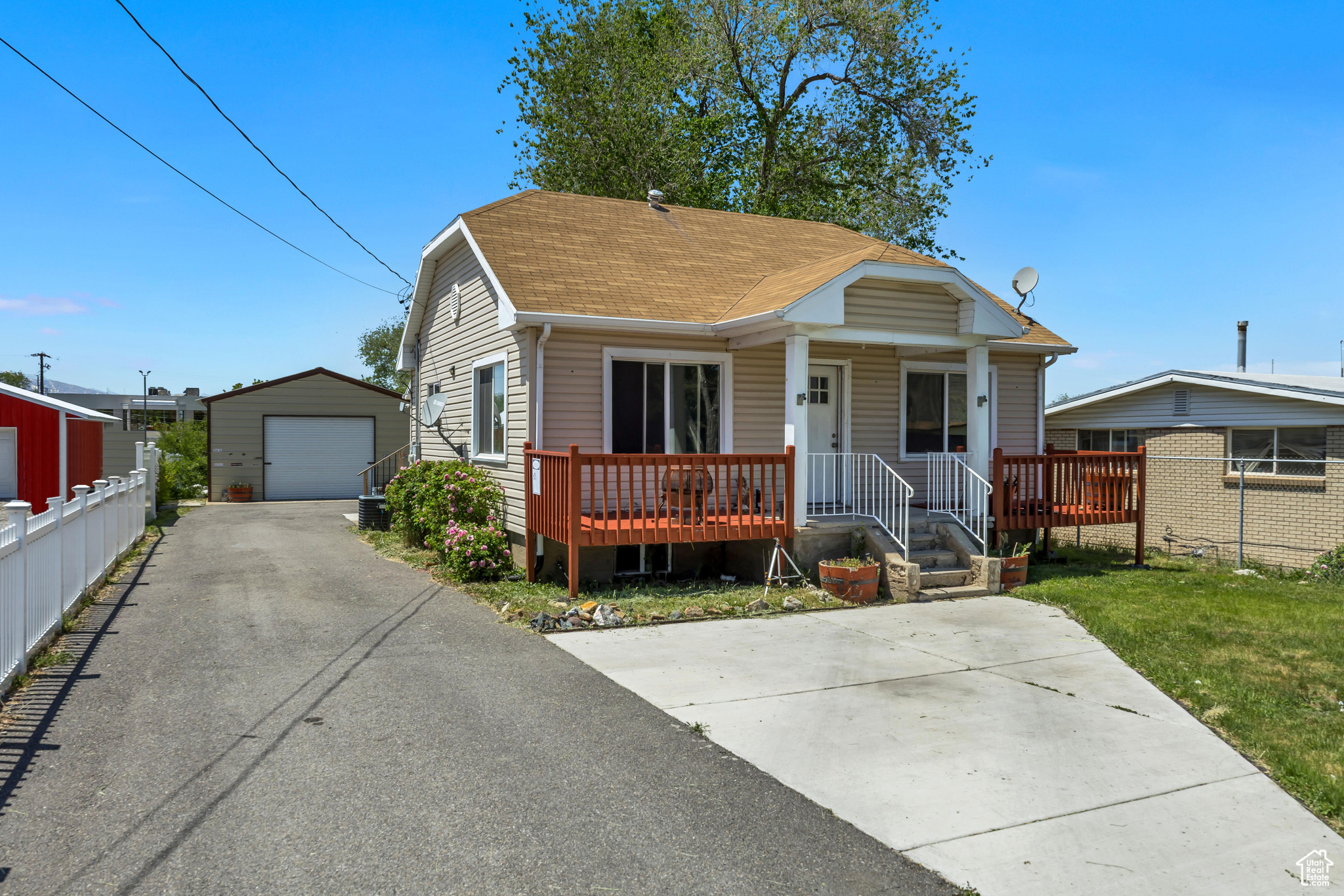 569 N 100, Tooele, Utah image 3