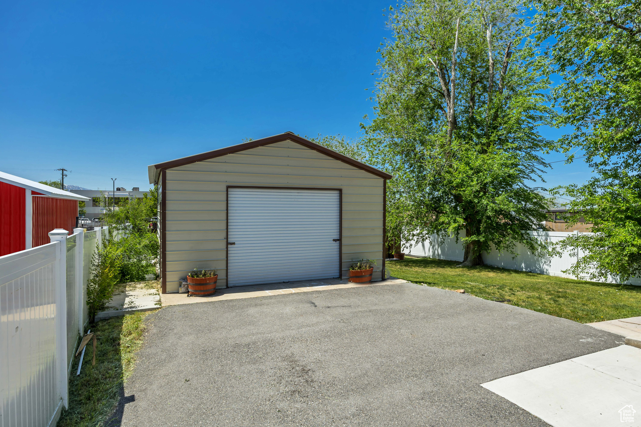 569 N 100, Tooele, Utah image 2