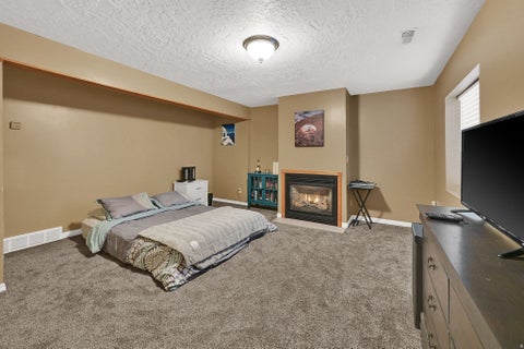 Tiny photo for 441 E 500 S, Clearfield, UT 84015 (MLS # 2185487)