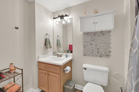 Tiny photo for 441 E 500 S, Clearfield, UT 84015 (MLS # 2185487)