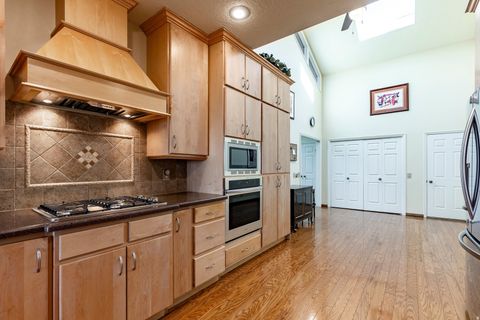 Tiny photo for 849 N JUNIPERPOINT DR, Salt Lake City, UT 84103 (MLS # 2147422)