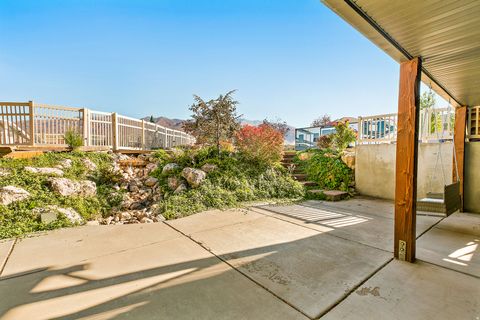 Tiny photo for 1168 HANLINE CIR, Kaysville, UT 84037 (MLS # 2165172)